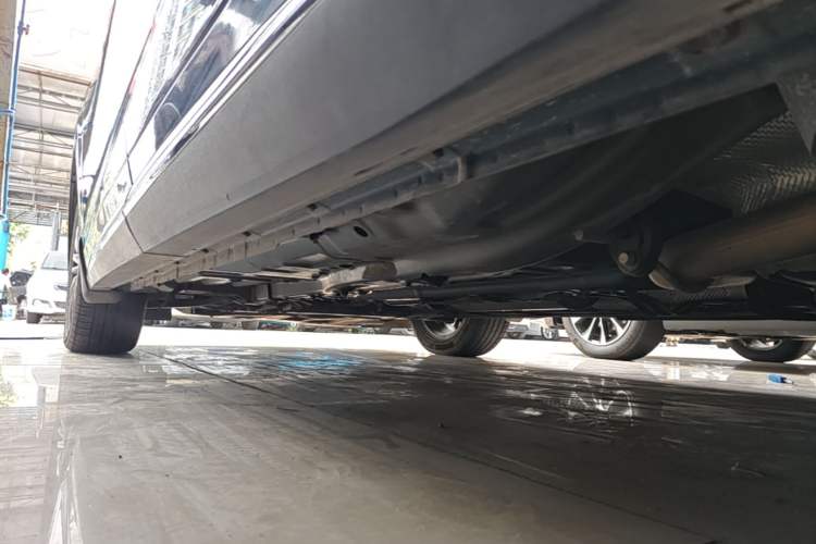 Used FORTHING Yacht 2022 1.5T DCT Chasing Wind Edition Left Side Sill