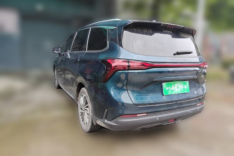 Used FORTHING Yacht 2022 1.5T DCT Chasing-the-Waves Edition Rear Left 45 Deg