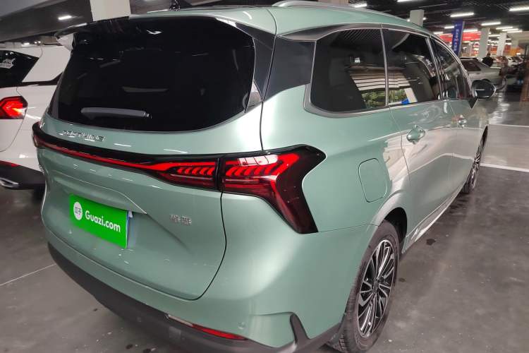 Used FORTHING Yacht 2022 1.5T DCT Yangfan Edition Rear Right 45 Deg