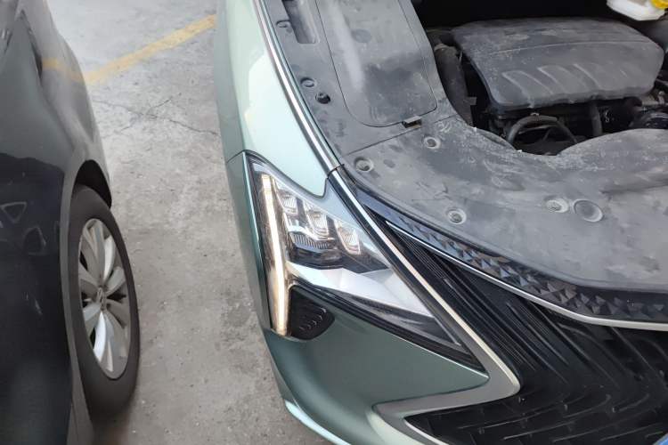 Used FORTHING Yacht 2022 1.5T DCT Chasing-the-Waves Edition Right Front Headlight
