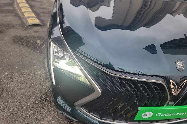 Used FORTHING Yacht 2022 1.5T DCT Chasing Wind Edition Right Front Headlight