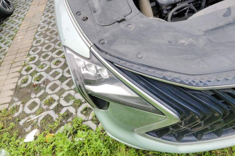 Used FORTHING Yacht 2022 1.5T DCT Chasing Wind Edition Right Front Headlight