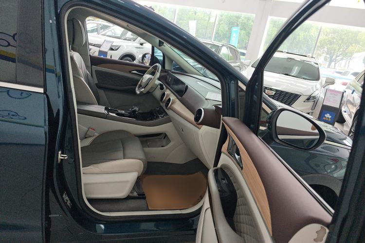 Used FORTHING Yacht 2022 1.5T DCT Chasing Wind Edition Right Front Seat