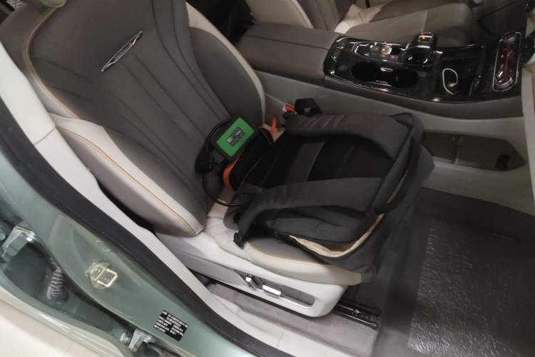 Used FORTHING Yacht 2022 1.5T DCT Chasing-the-Waves Edition Right Front Seat