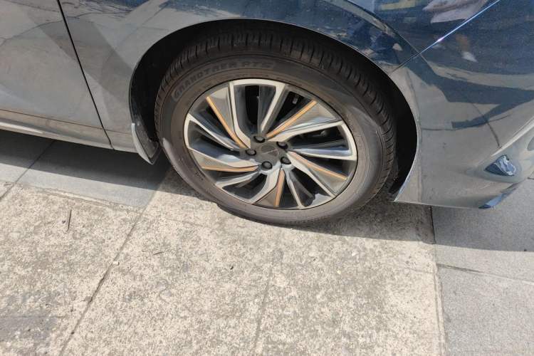 Used FORTHING Yacht 2022 1.5T DCT Chasing-the-Waves Edition Right Front Wheel Hub