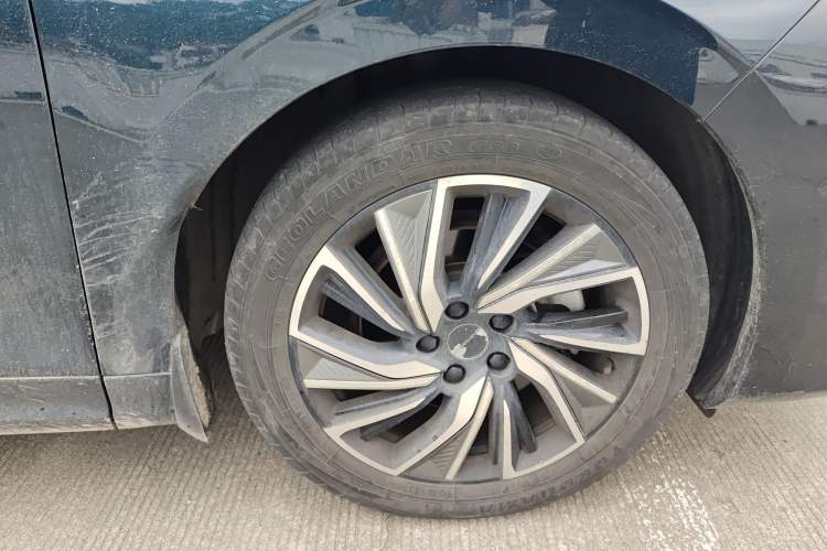 Used FORTHING Yacht 2022 1.5T DCT Chasing-the-Waves Edition Right Front Wheel Hub