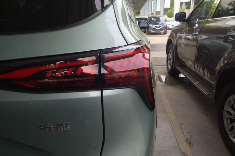 Used FORTHING Yacht 2022 1.5T DCT Yangfan Edition Right Rear Taillight