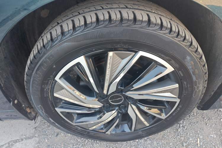Used FORTHING Yacht 2022 1.5T DCT Chasing-the-Waves Edition Right Rear Wheel Hub