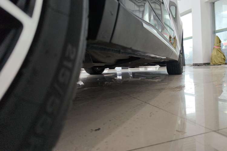 Used FORTHING Yacht 2022 1.5T DCT Chasing Wind Edition Right Side Sill