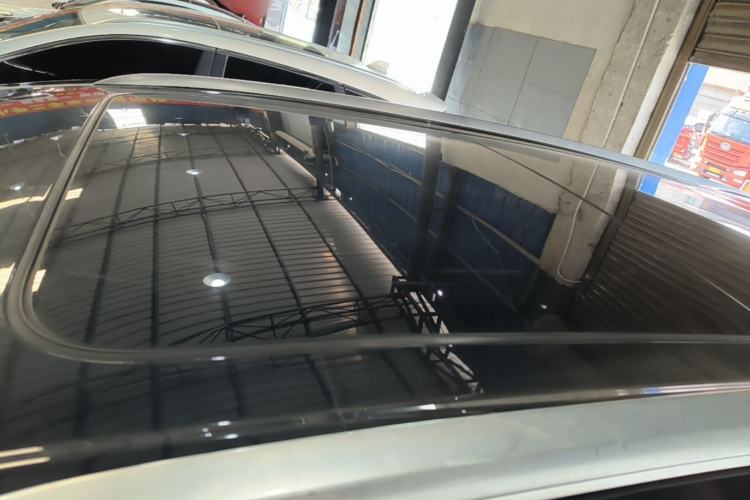 Used FORTHING Yacht 2022 1.5T DCT Chasing-the-Waves Edition Roof