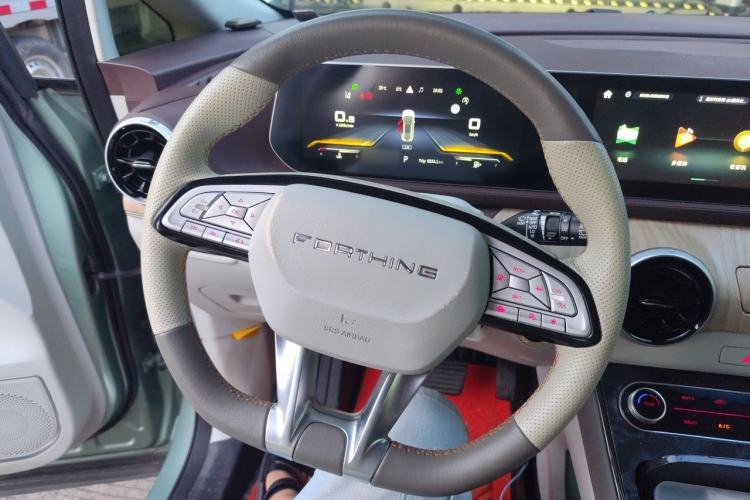 Used FORTHING Yacht 2022 1.5T DCT Chasing-the-Waves Edition Steering Wheel