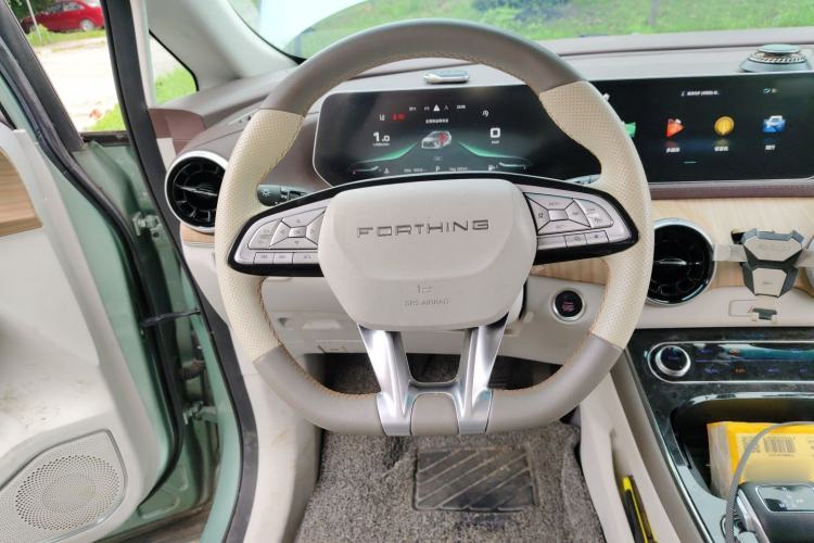 Used FORTHING Yacht 2022 1.5T DCT Chasing Wind Edition Steering Wheel