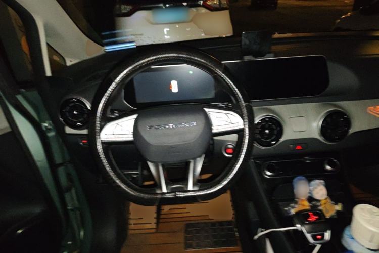 Used FORTHING Yacht 2022 1.5T DCT Chasing-the-Waves Edition Steering Wheel