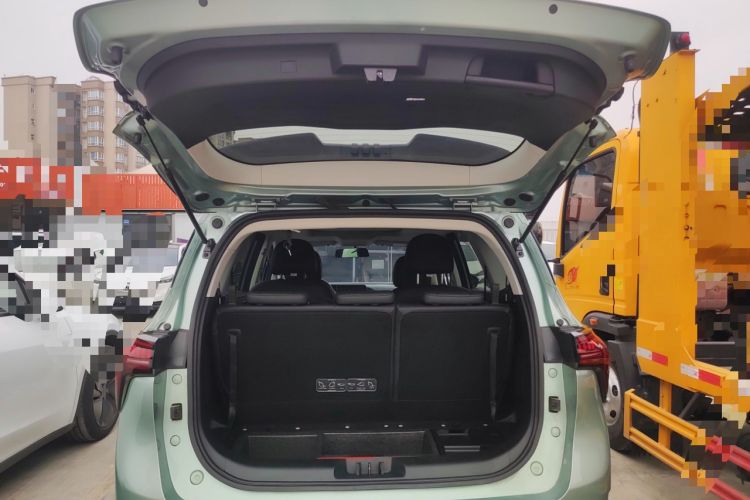 Used FORTHING Yacht 2022 1.5T DCT Yangfan Edition Trunk