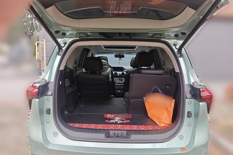 Used FORTHING Yacht 2022 1.5T DCT Chasing-the-Waves Edition Trunk