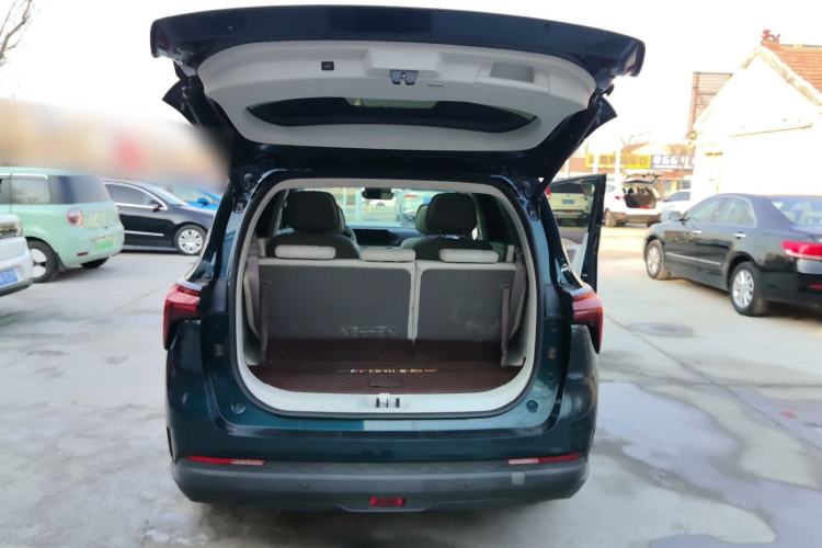 Used FORTHING Yacht 2022 1.5T DCT Chasing-the-Waves Edition Trunk
