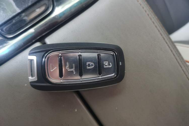 Used FORTHING Yacht 2022 1.5T DCT Chasing Wind Edition Vehicle Key