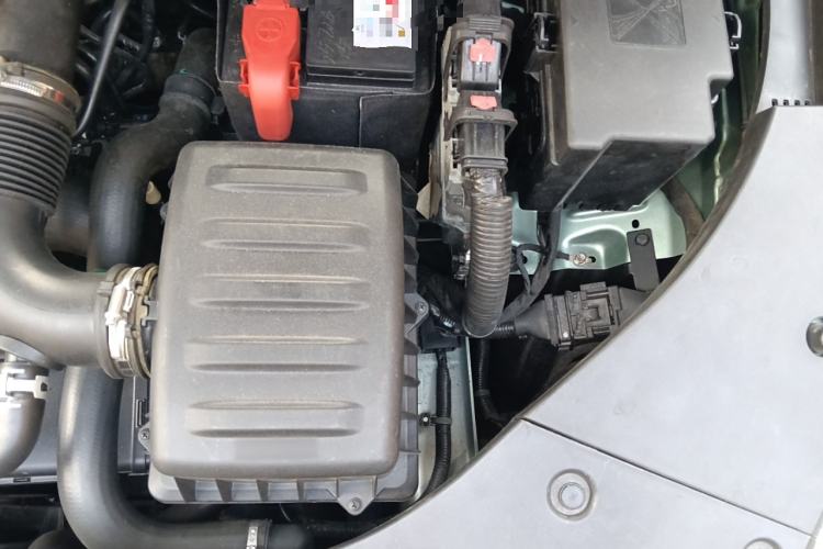 Used FORTHING Yacht 2022 1.5T DCT Chasing-the-Waves Edition Engine Bay Left