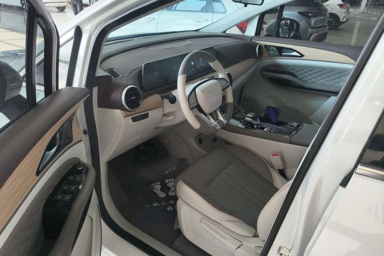 Used FORTHING Yacht 2022 1.5T DCT Yangfan Edition Driver Seat