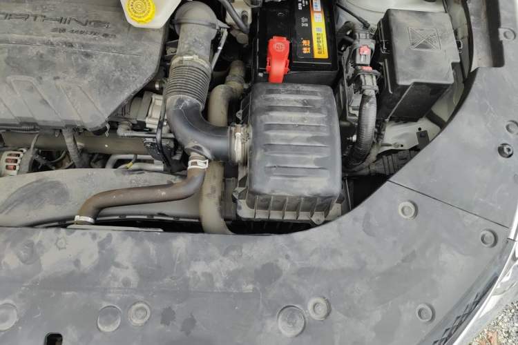 Used FORTHING Yacht 2022 1.5T DCT Chasing-the-Waves Edition Engine Bay Left