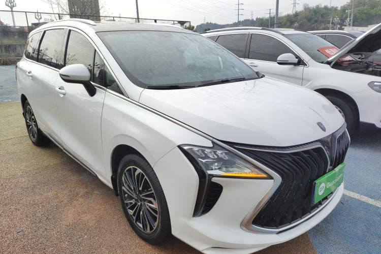 Used FORTHING Yacht 2022 1.5T DCT Yangfan Edition Exterior 1