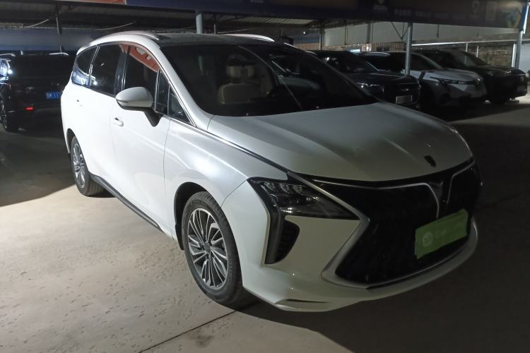 Used FORTHING Yacht 2022 1.5T DCT Chasing Wind Edition Exterior 2
