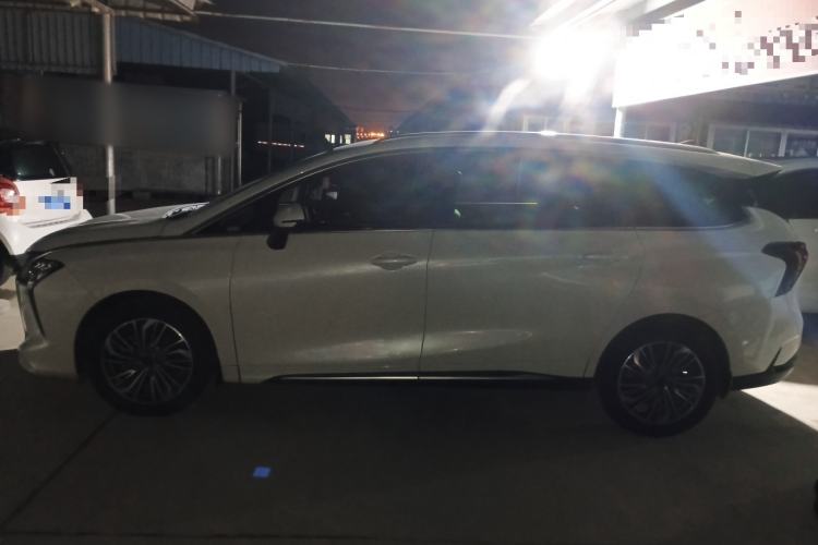 Used FORTHING Yacht 2022 1.5T DCT Chasing Wind Edition Exterior 3