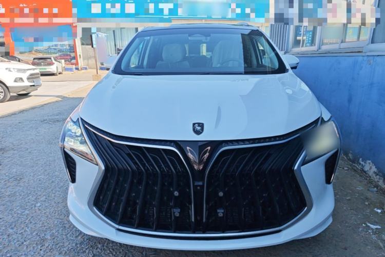 Used FORTHING Yacht 2022 1.5T DCT Chasing-the-Waves Edition Front