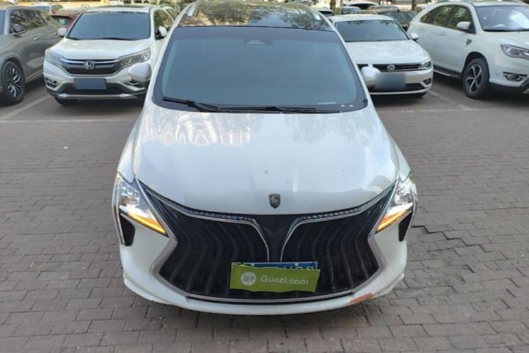 Used FORTHING Yacht 2022 1.5T DCT Chasing-the-Waves Edition Front