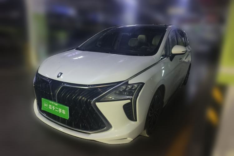 Used FORTHING Yacht 2022 1.5T DCT Chasing Wind Edition Guazi used car, China used car export, Used car for sale, Used  cars, Cheapest cars for sale