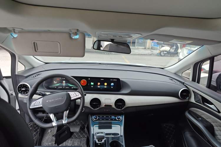 Used FORTHING Yacht 2022 1.5T DCT Chasing Wind Edition Headliner