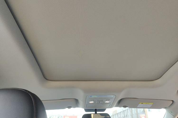 Used FORTHING Yacht 2022 1.5T DCT Yangfan Edition Headliner