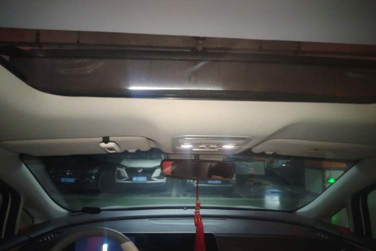 Used FORTHING Yacht 2022 1.5T DCT Chasing-the-Waves Edition Headliner