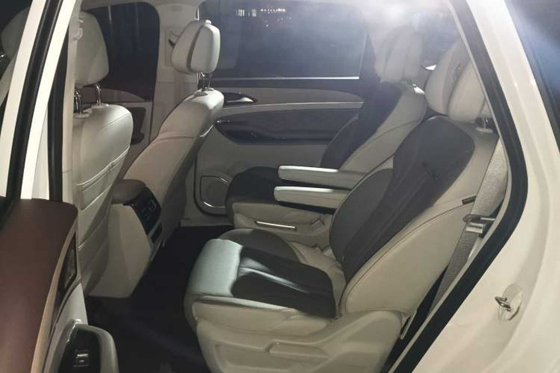 Used FORTHING Yacht 2022 1.5T DCT Chasing Wind Edition Interior 4