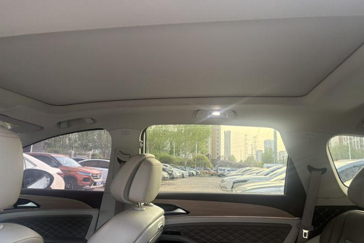 Used FORTHING Yacht 2022 1.5T DCT Chasing-the-Waves Edition Interior 4