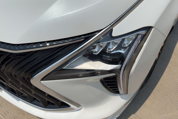 Used FORTHING Yacht 2022 1.5T DCT Chasing-the-Waves Edition Left Front Headlight