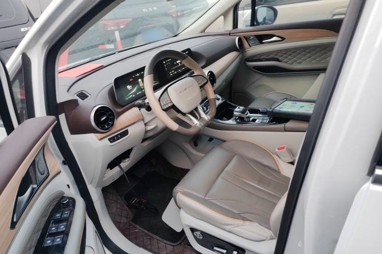 Used FORTHING Yacht 2022 1.5T DCT Lan Yue Edition Left Front Seat