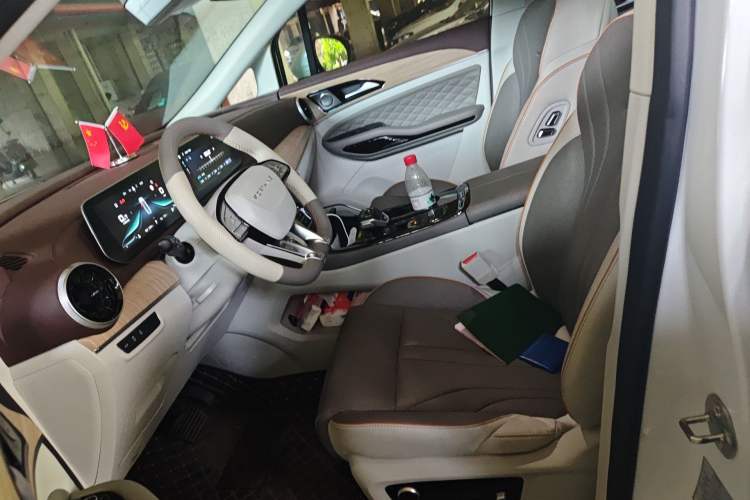 Used FORTHING Yacht 2022 1.5T DCT Chasing-the-Waves Edition Left Front Seat