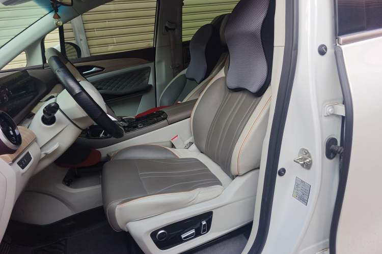 Used FORTHING Yacht 2022 1.5T DCT Chasing-the-Waves Edition Left Front Seat