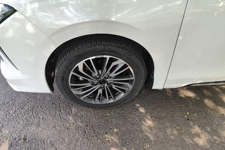 Used FORTHING Yacht 2022 1.5T DCT Chasing Wind Edition Left Front Wheel Hub