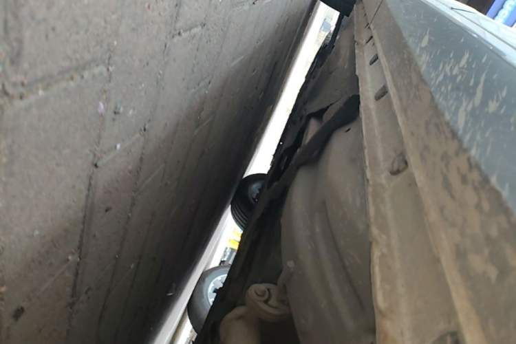 Used FORTHING Yacht 2022 1.5T DCT Chasing-the-Waves Edition Left Side Sill