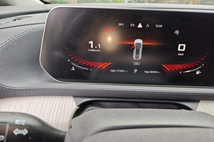 Used FORTHING Yacht 2022 1.5T DCT Chasing Wind Edition Odometer Close Up