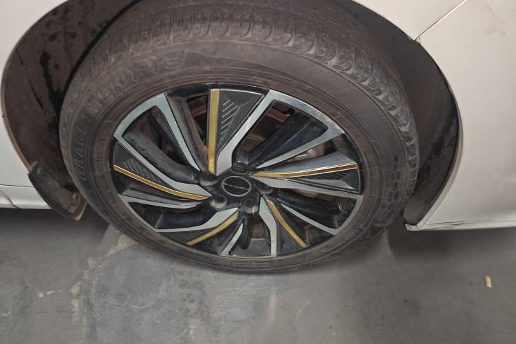 Used FORTHING Yacht 2022 1.5T DCT Chasing-the-Waves Edition Right Front Wheel Hub