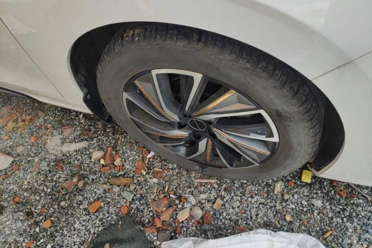Used FORTHING Yacht 2022 1.5T DCT Chasing-the-Waves Edition Right Front Wheel Hub