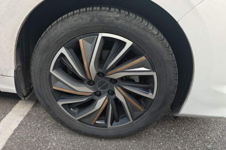 Used FORTHING Yacht 2022 1.5T DCT Chasing-the-Waves Edition Right Front Wheel Hub