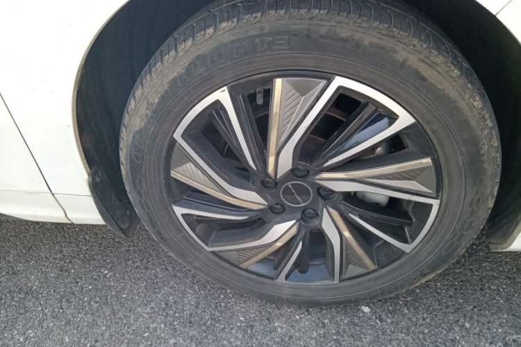 Used FORTHING Yacht 2022 1.5T DCT Chasing-the-Waves Edition Right Front Wheel Hub