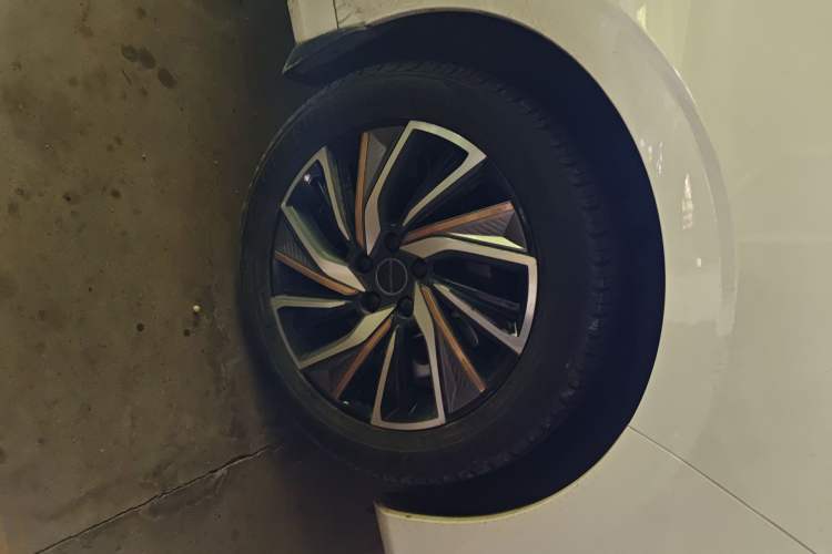 Used FORTHING Yacht 2022 1.5T DCT Chasing-the-Waves Edition Right Front Wheel Hub