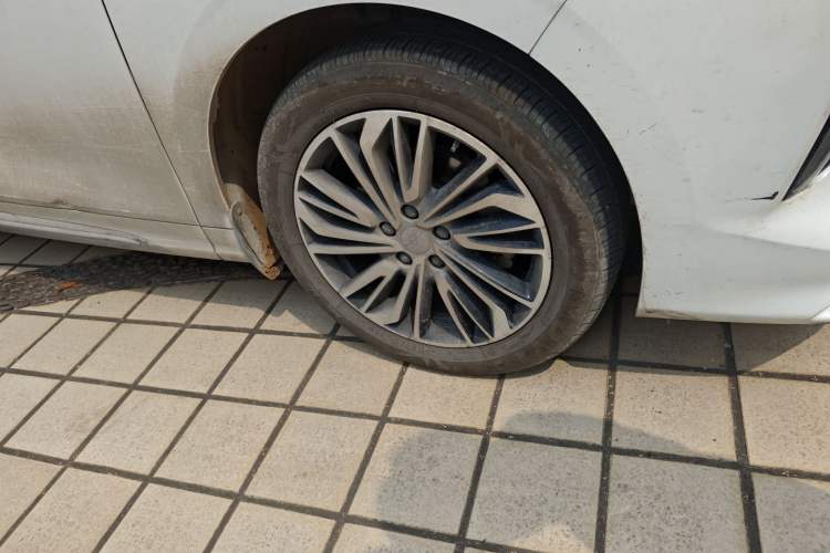 Used FORTHING Yacht 2022 1.5T DCT Chasing Wind Edition Right Front Wheel Hub