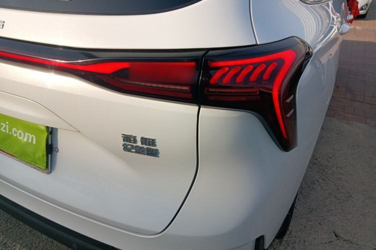 Used FORTHING Yacht 2022 1.5T DCT Chasing-the-Waves Edition Right Rear Taillight