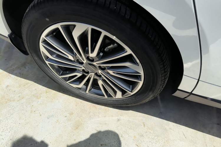 Used FORTHING Yacht 2022 1.5T DCT Chasing-the-Waves Edition Right Rear Wheel Hub